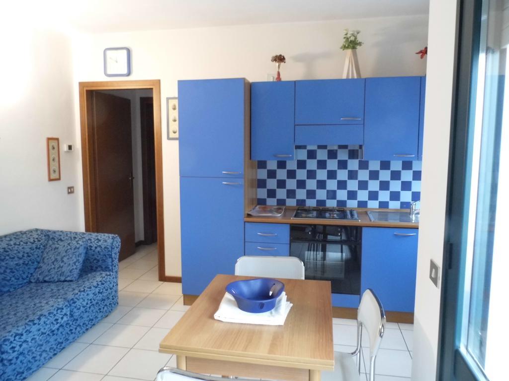 Appartement Bilocale Mentana 21 à Parme Extérieur photo